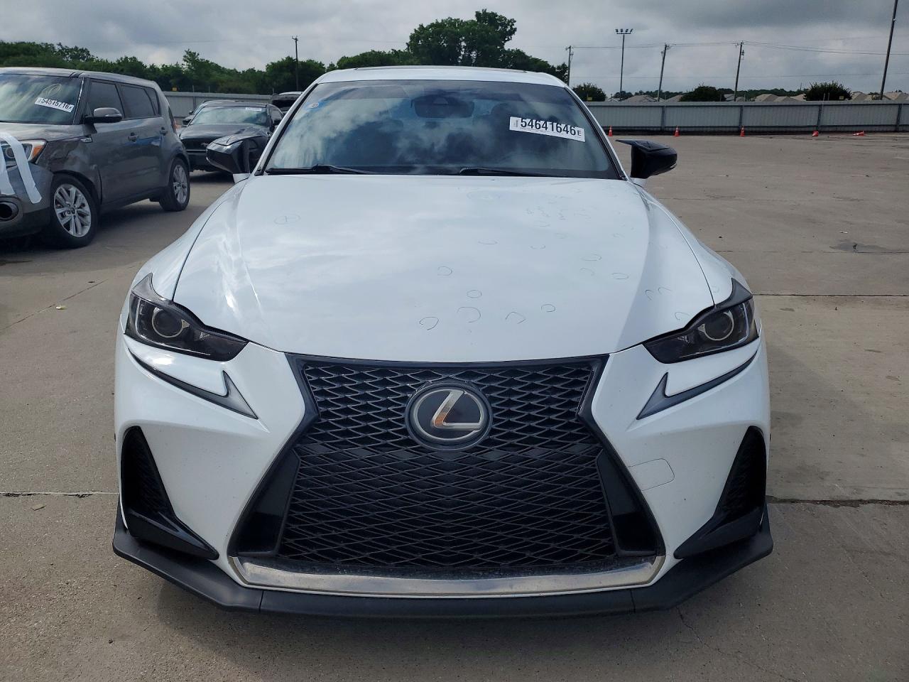 2017 LEXUS IS 200t