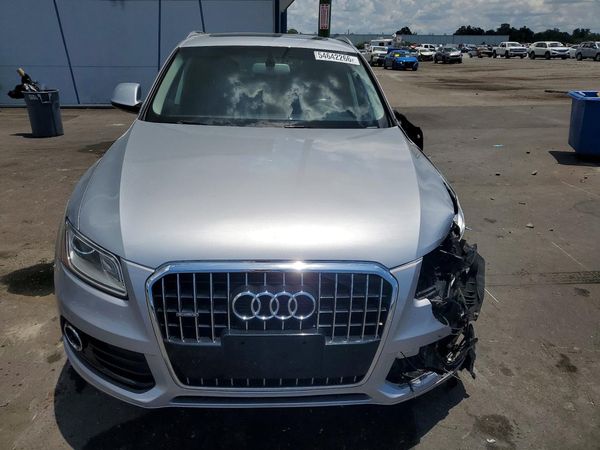 2017 AUDI Q5 quattro Premium