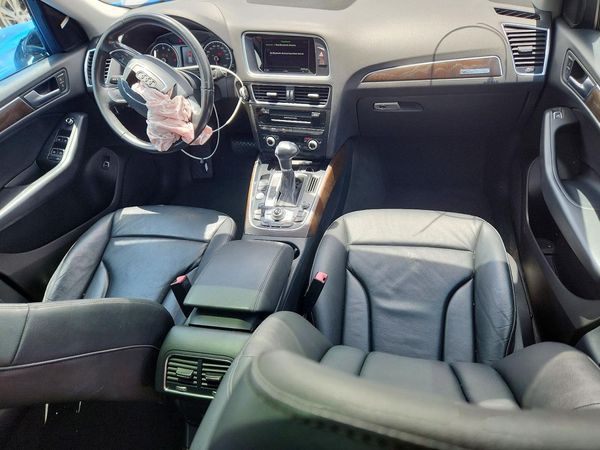 2017 AUDI Q5 quattro Premium