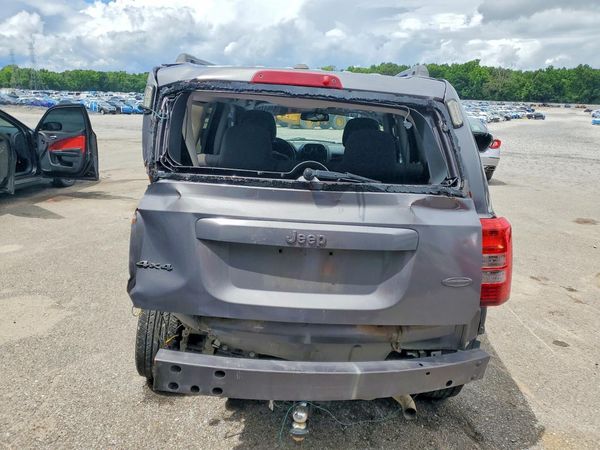 2016 JEEP PATRIOT LATITUDE 4X4