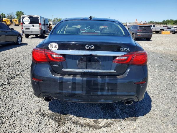 2015 INFINITI Q70L