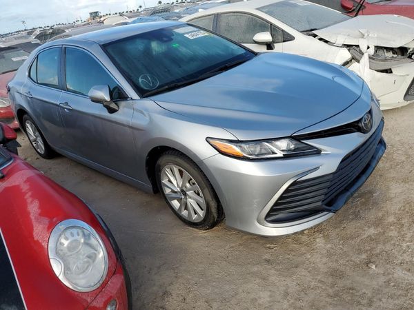 2022 TOYOTA CAMRY