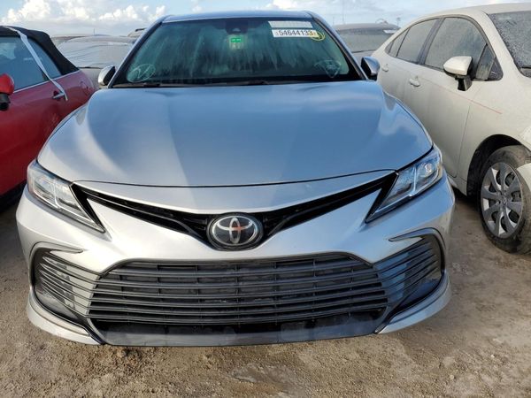 2022 TOYOTA CAMRY