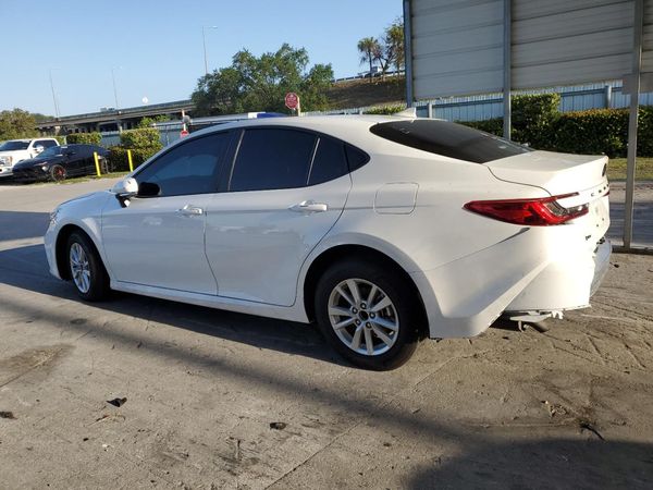 2025 TOYOTA CAMRY