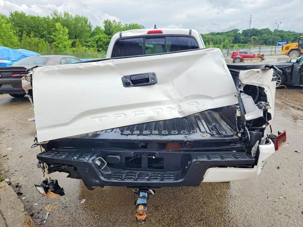 2021 TOYOTA TACOMA SR5