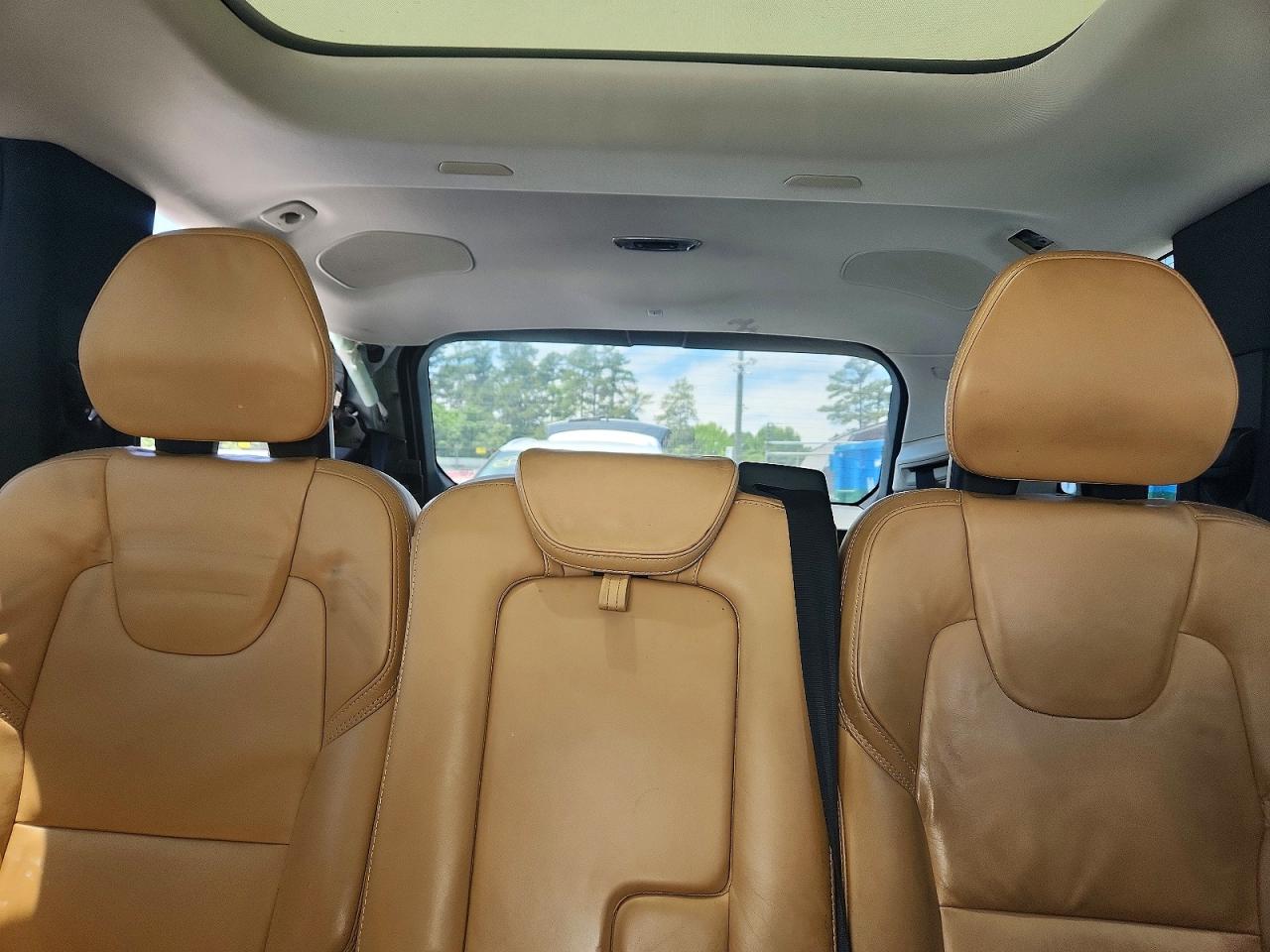 2016 VOLVO XC90 SV42 Momentum