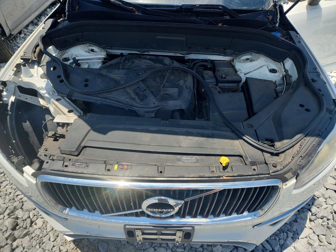 2016 VOLVO XC90 SV42 Momentum