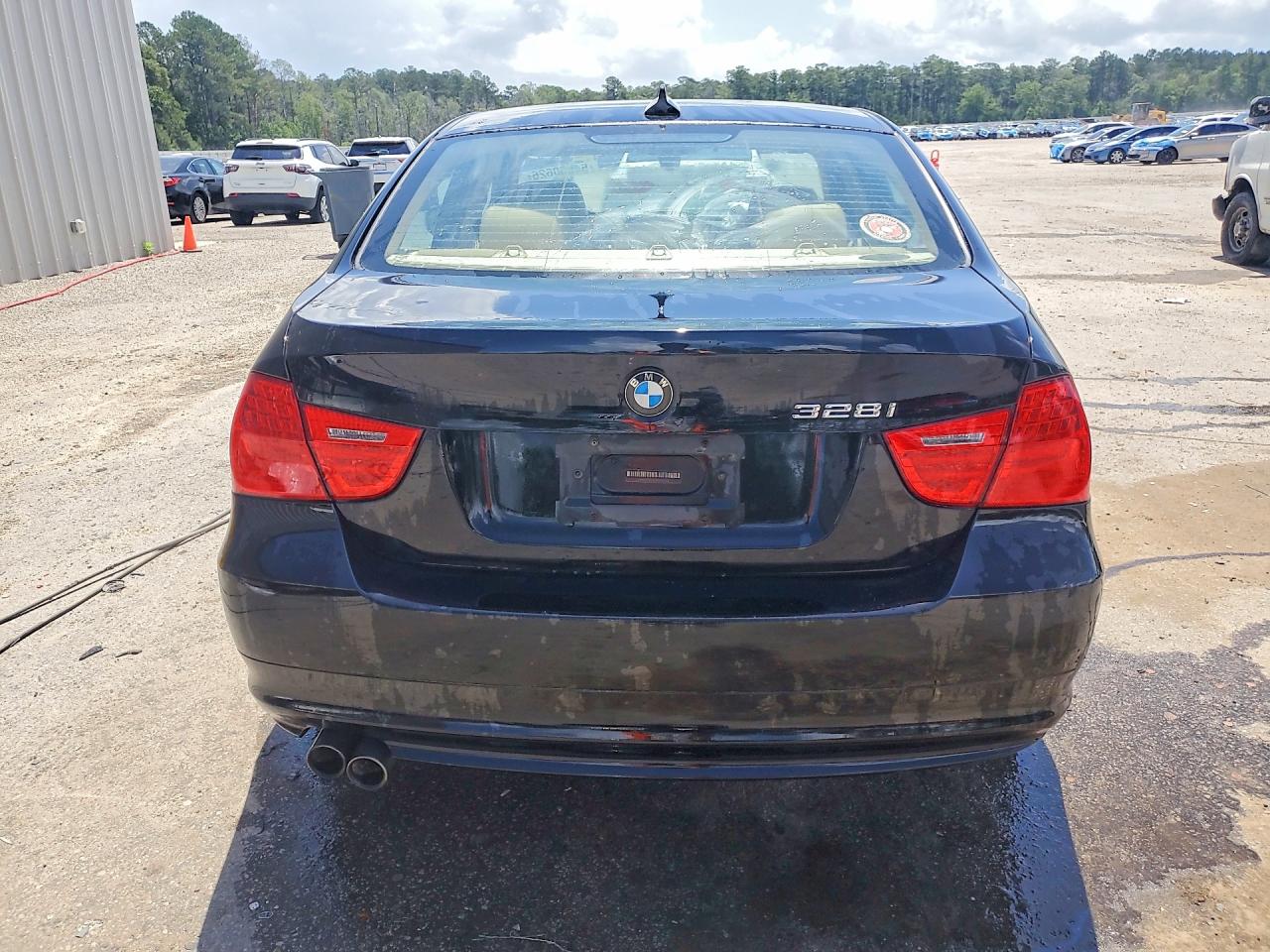 2011 BMW 328 SA