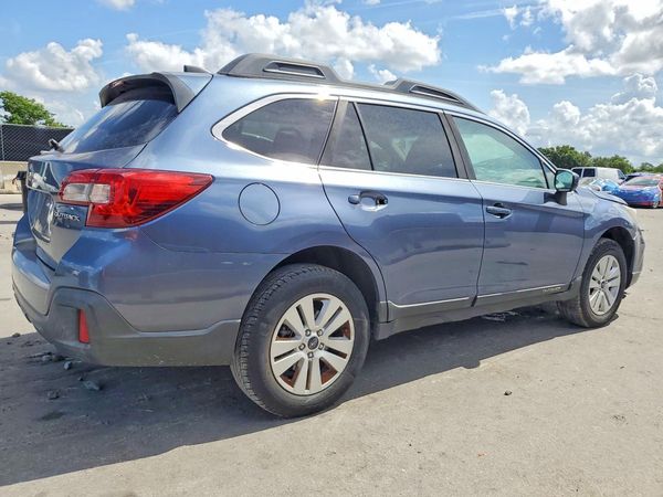 2018 SUBARU OUTBACK Premium