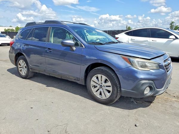 2018 SUBARU OUTBACK Premium