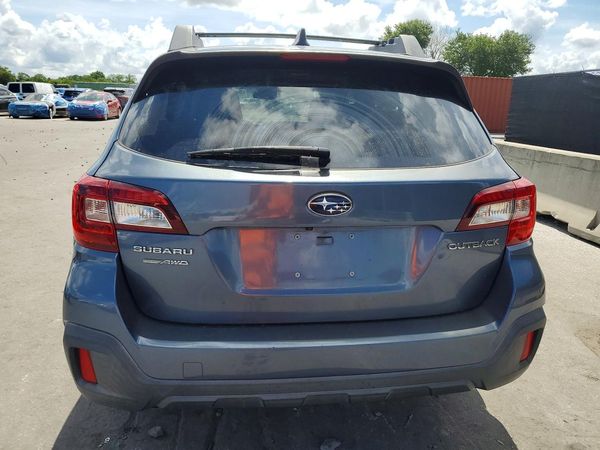 2018 SUBARU OUTBACK Premium