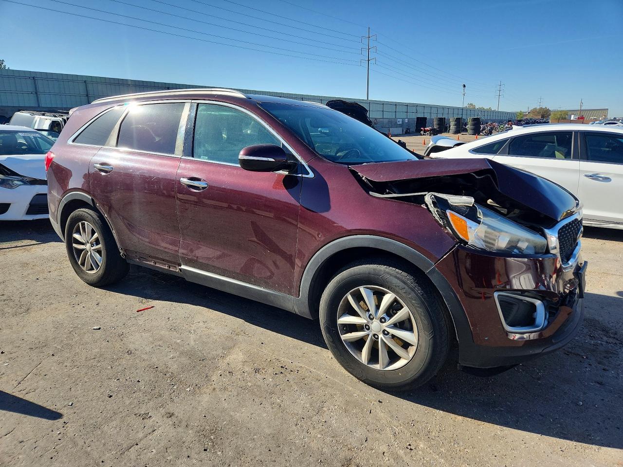2017 KIA SORENTO L, LX