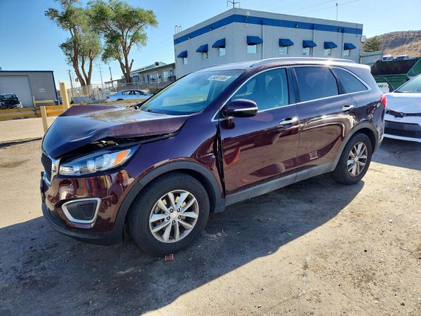 2017 KIA SORENTO L, LX