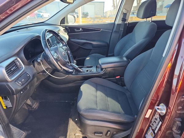2017 KIA SORENTO L, LX