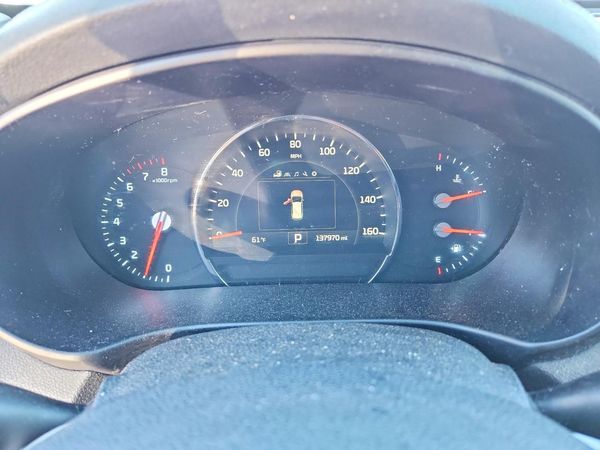 2017 KIA SORENTO L, LX