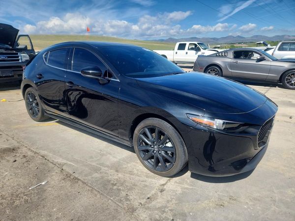 2023 MAZDA 3 Premium Package