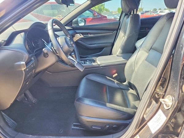 2023 MAZDA 3 Premium Package
