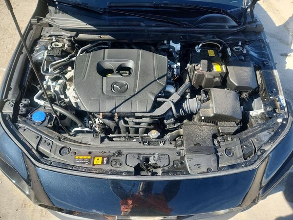 2023 MAZDA 3 Premium Package