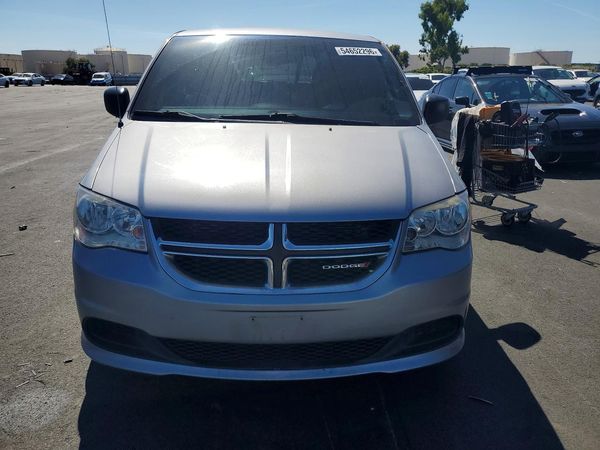 2018 DODGE GRAND CARAVAN SE