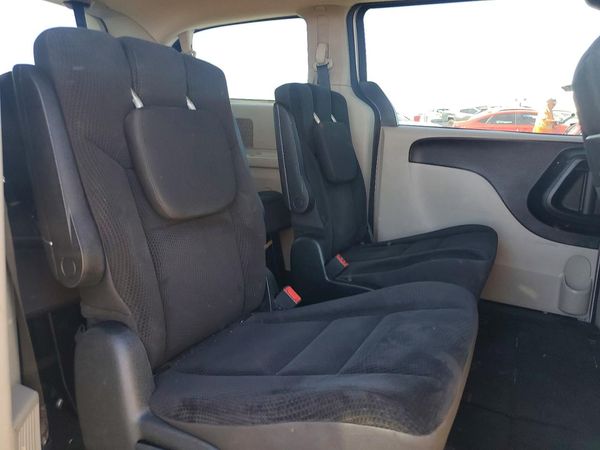 2018 DODGE GRAND CARAVAN SE