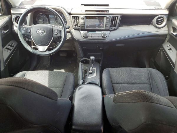 2017 TOYOTA RAV4