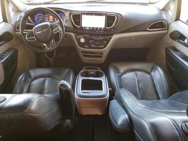 2021 CHRYSLER PACIFICA