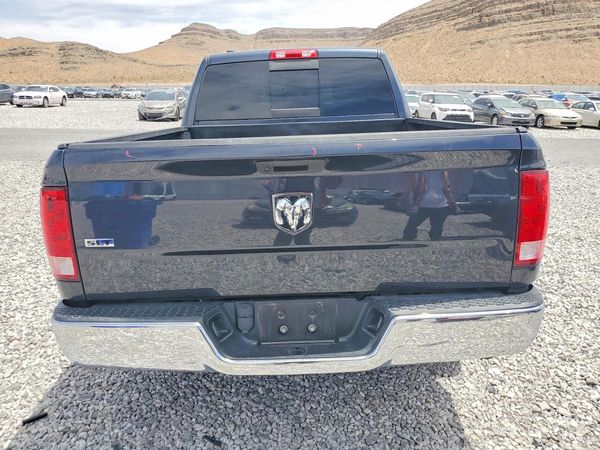 2019 RAM 1500 CLASSIC SLT