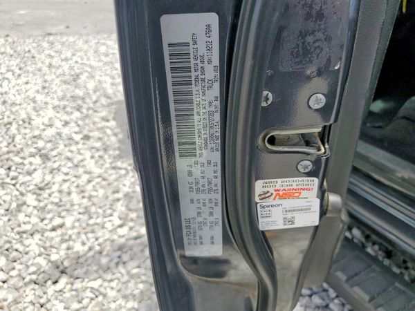 2019 RAM 1500 CLASSIC SLT