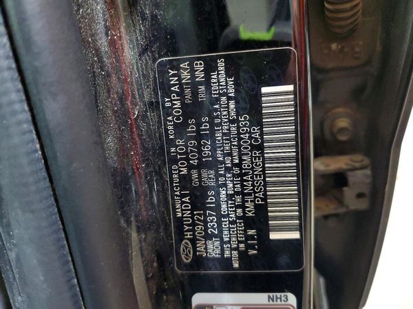 2021 HYUNDAI ELANTRA SEL