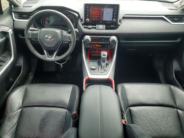 2020 TOYOTA RAV4 Adventure