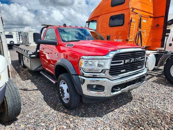2019 RAM 5500 REG CAB CHASSIS