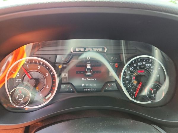 2019 RAM 5500 REG CAB CHASSIS