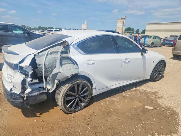 2023 LEXUS IS