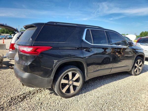 2019 CHEVROLET TRAVERSE LT