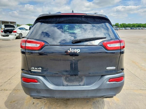 2016 JEEP CHEROKEE LATITUDE 4X4