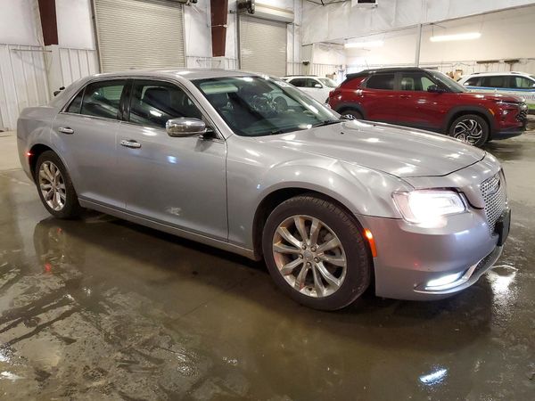 2016 CHRYSLER 300 Limited