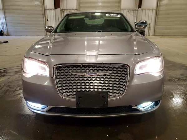 2016 CHRYSLER 300 Limited