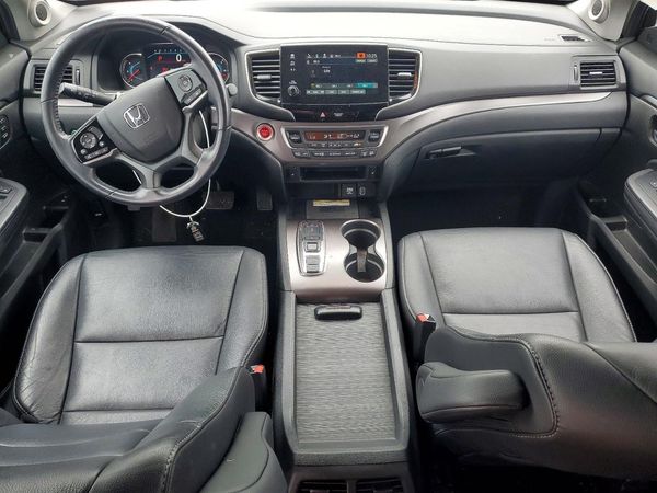 2021 HONDA PILOT SE