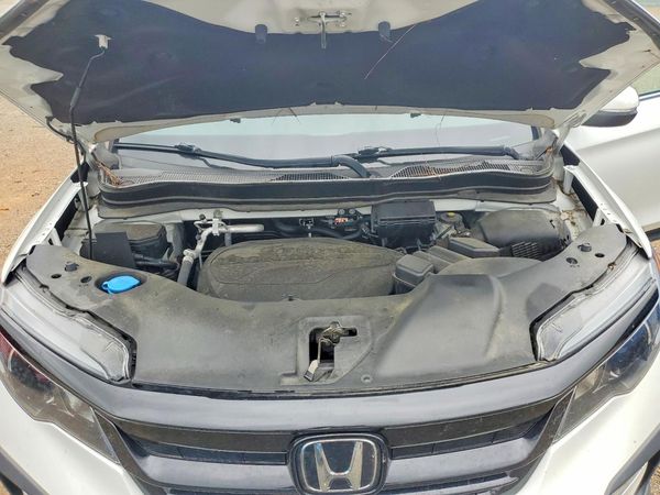 2021 HONDA PILOT SE