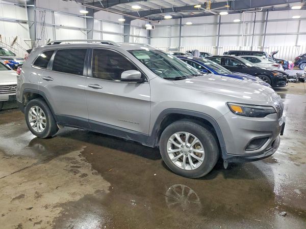 2019 JEEP CHEROKEE LATITUDE 4X4