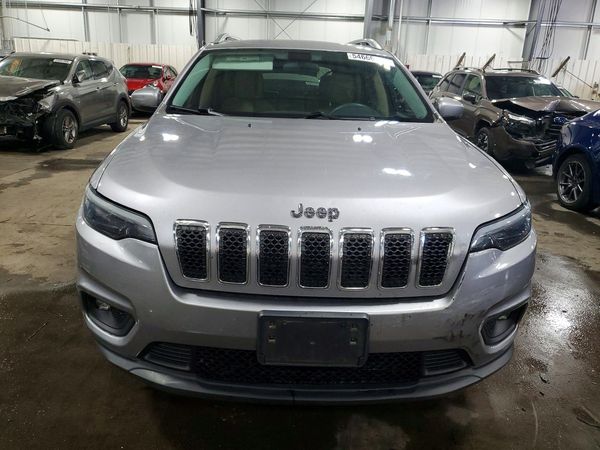 2019 JEEP CHEROKEE LATITUDE 4X4