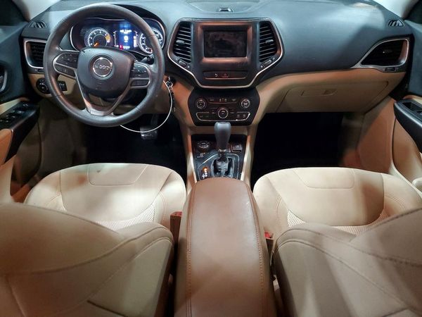 2019 JEEP CHEROKEE LATITUDE 4X4