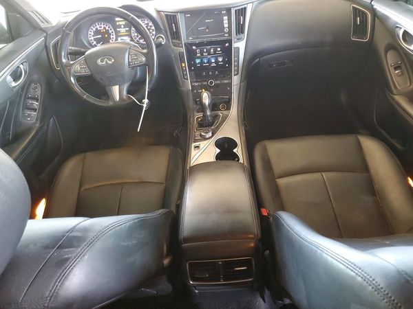 2015 INFINITI Q50