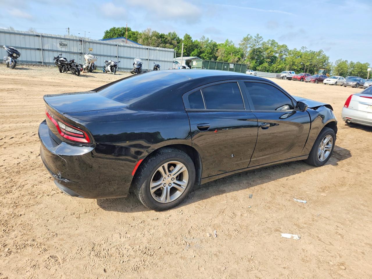 2017 DODGE CHARGER SE