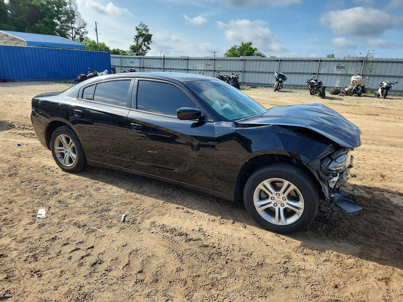 2017 DODGE CHARGER SE