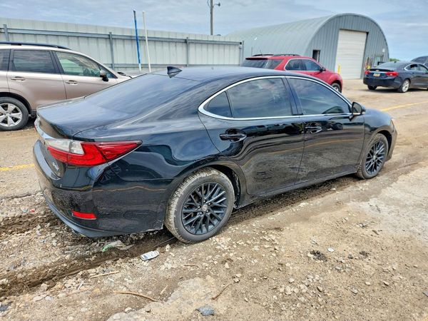 2017 LEXUS ES 350