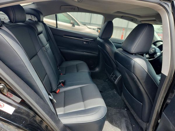 2017 LEXUS ES 350