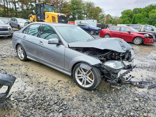2014 MERCEDES-BENZ C C300 4 MATIC