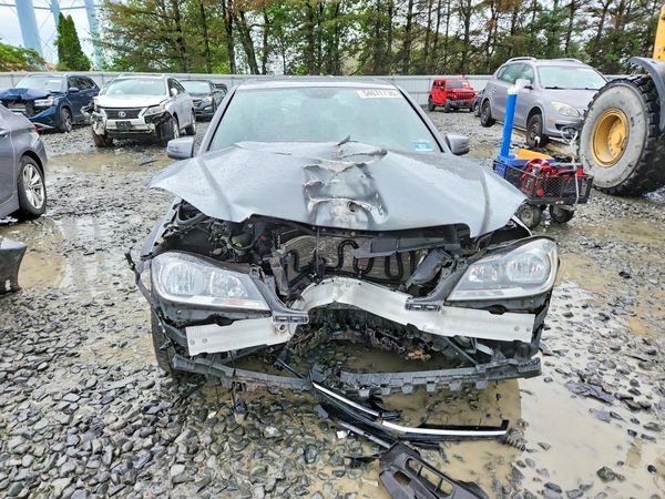 2014 MERCEDES-BENZ C C300 4 MATIC