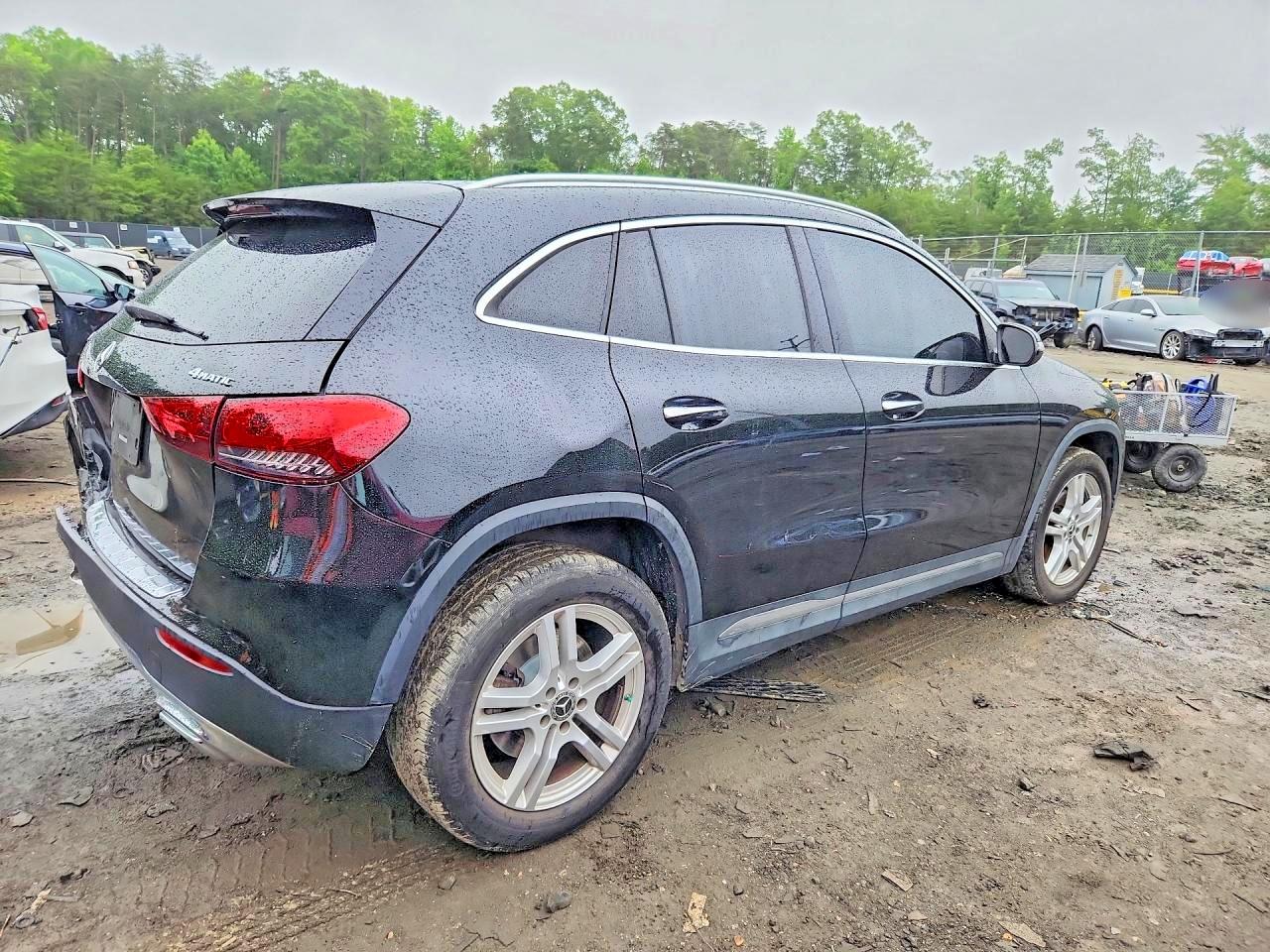 2021 MERCEDES-BENZ GLA GLA250-4M